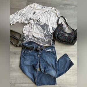 Y2K Newspaper Graphic Batwing Top L | Punk Whimsygoth Mallcore Shoulder Cutout